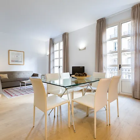 Apartamento No 335 The Streets